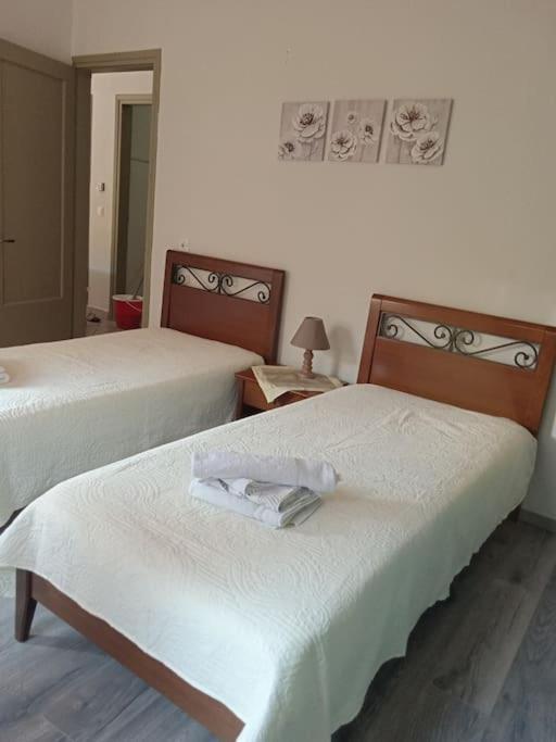 Appartamento Teris123 Florina Esterno foto